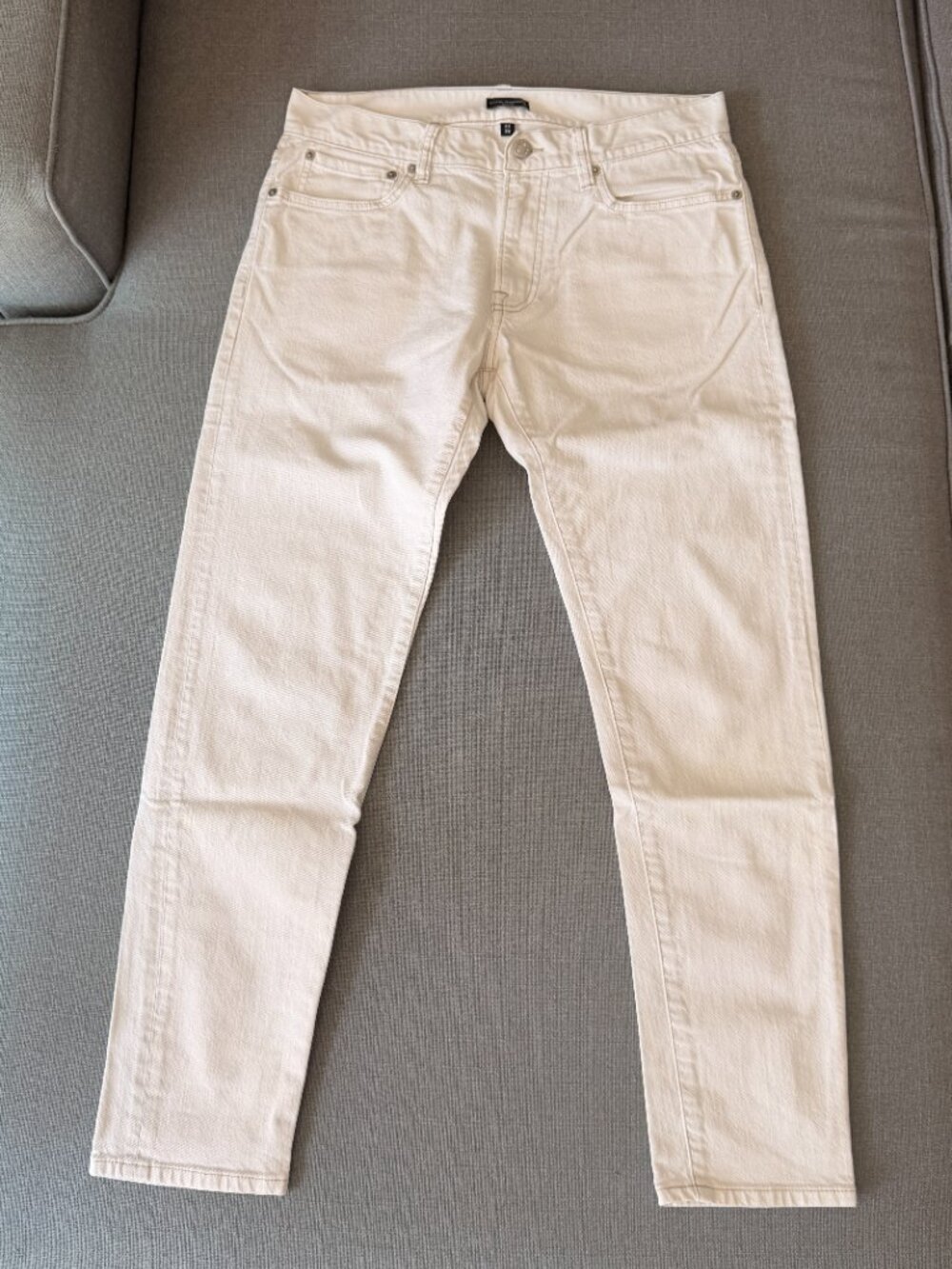 Club Monaco Super Slim Off-White Jeans, 30x30